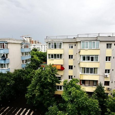 Apartments In The Aviatiei Area On Bucureşti Ngoại thất bức ảnh